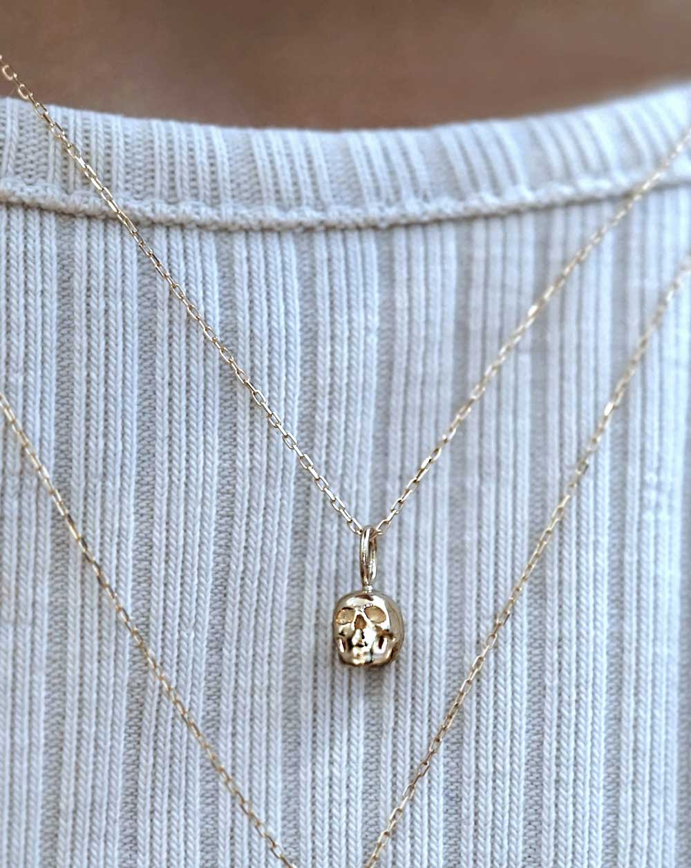 skull-pendant-necklace-9k-solid-gold